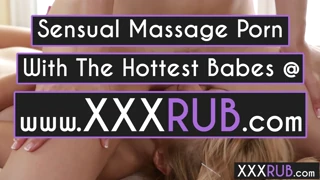 Lesbian swim coach Natalia Starr and client Jelena Jensen lick pussy