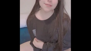 Would you cum inside this amateur young 18+ girl's pussy?