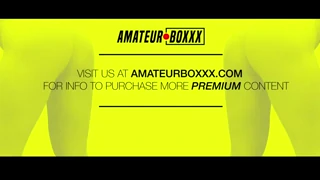 Amatör Boxxx Japon esmer kamusal parkta tıraş amını parmaklıyor