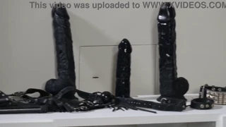 Sub slet Emily Pink duikt in eerste BDSM viertal GP2925 klaar voor meer?