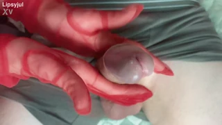 A blonde allows chest touch in homemade video