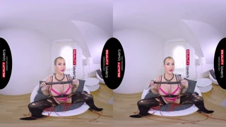 Reality Lovers PAWG rides the fuckmachine and shows off her curves in motion