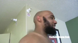 السيدة غيغل وكيم تشي وهنيسي في ثلاثي أسود مع زب أسود كبير
