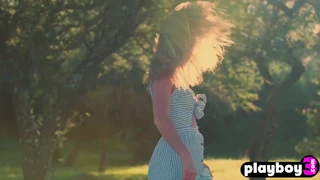 Natural model teens posed at an outdoor photo session