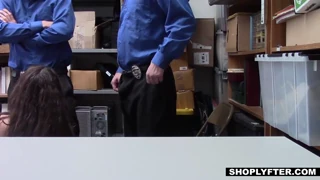 thief with big ass tag teamed by lp officers & caught on video