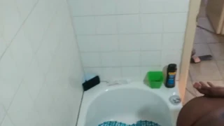 Does Thot In Texas Give An Ebony Amateur Blowjob With Her Ghetto Big Boobs?