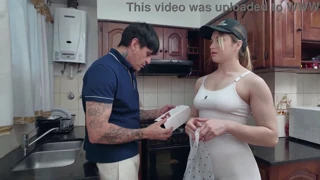 I thought my partner was gay, but he sleeps with the delivery girl when I go to pick up the money