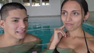 A real house guest joins friends for an unexpected vacation and shares quiet time together