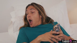 Huge boobs latina MILF appears fully naked