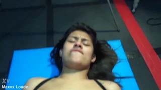 İlk Kez Crystal 21 Maxxx Loadz ile Sert Porno'ya Dalıyor