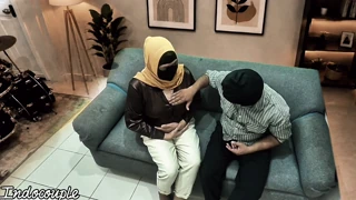 The hijab office secretary Indowife gives her boss Pinaythreesome a loving blowjob for promotion