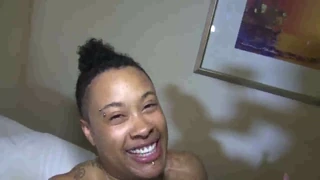 lizzy and phoenoisseur in exclusive lesbian action
