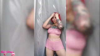 SEXY TATTOOED GIRL INTENSELY MASTURBATES WITH SEX TOYS