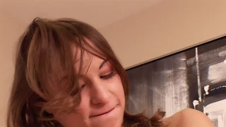 Piccola 18+ ginnasta affronta cazzo nero enorme, schizza dal creampie anale!