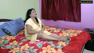 Mătușă Sexy Cere Satisfacție Sex, Penisul Ei Mic 18+!