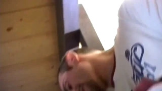 Молода 18+ лисиця прагне грошей під час дикого трахання на камеру