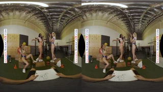 Naughty America - Aiden Ashley, Jazmin Luv i Lily Larimar Iznenađuju Svog Osobnog Trenera