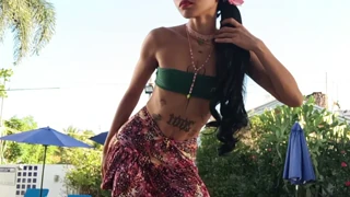 Страшна история за малката 18+ принцеса и звяра