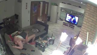 Chubby German amateur facesits in hidden IP cam 69 session