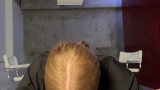 Troia fidanzata tradisce deepthroat cazzo grosso per sborrata facciale