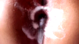 Man, Si Chichi ay Nagbigay sa Akin ng Strapped para sa Anal Creampie!