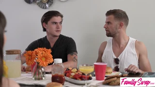 "Doszłam tak mocno, że go wypchnęłam z siebie" - Lexi Luna do Lany Smalls - s7:e7 💦😩