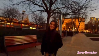 Obseden sem z gledanjem te sladke petite 18+ deklice jezditi velik kurac v Budimpešti! - Jamie young 18+