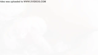 Зрелая любительница толстушка MILF изменяет и трахается с молодым парнем в POV!