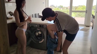 एमेच्योर तीन अजनबियों की बड़ी गांड चुपके से चोदी 🍑💦
