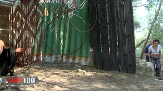 Наомі Лайонесс, дика чорна королева вуду, занурюється в інтенсивний анал