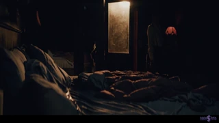 Lexi Lore și Melody Marks se sărută și scissor sălbatic cu piercinguri sfârcuri și pizdă mâncată