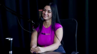 Hey, schau dir an, Angel Baronesa ist zurück im Porno mit wilden Fetischen!