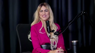 ヘイ、これを見て！Angel Baronesaがワイルドなフェティシと共にポルノにカムバック！彼女のエロい復帰がすごい！
