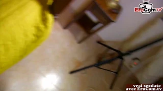 Хеј, гледај ову стидљиву француску плавушу тинејџерку 18+ у њеном првом кућном кастингу!