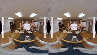 College-Babes Bella Elise Rose, Jenna Noelle & Sera Ryder blasen Prof in VR-Vierer
