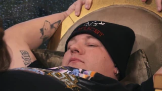 Manu Magnum moli za bez kondoma roleplay tučenje velikih sisa nemački stil?